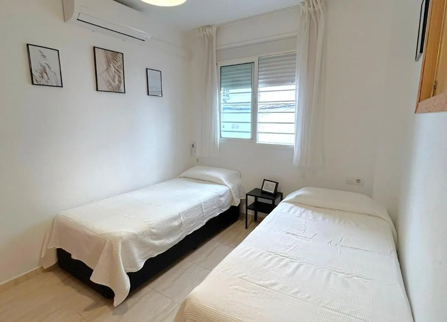 Calu Homes Hermoso Duplex 토레몰리노스 아파트